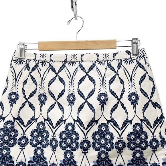NWT J. Crew Trellis Skirt Blue & White Floral Scroll Mini A-Line Skirt Size 4 - Picture 8 of 16